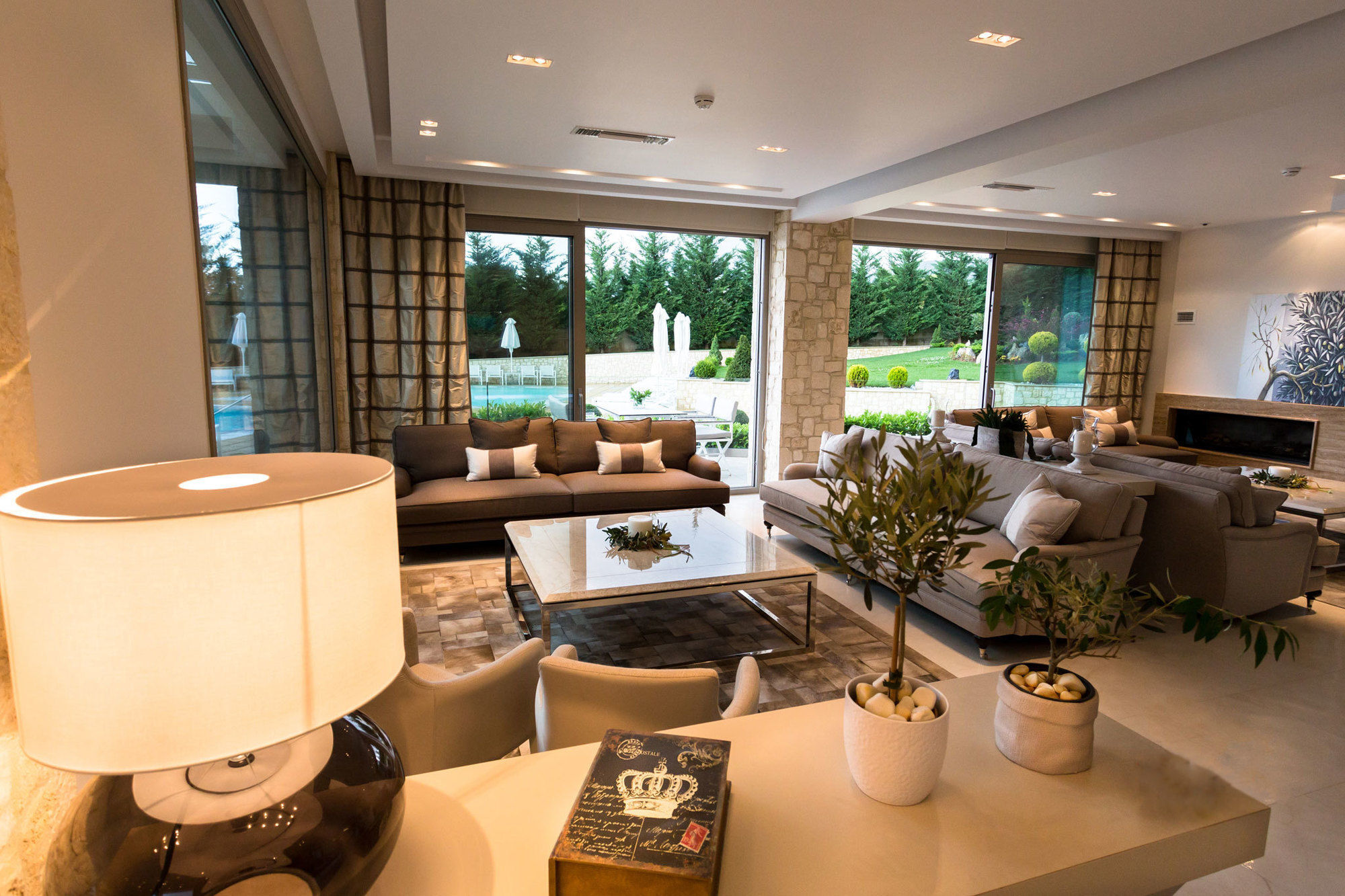 Calma Hotel&Spa Kasztoriá Kültér fotó