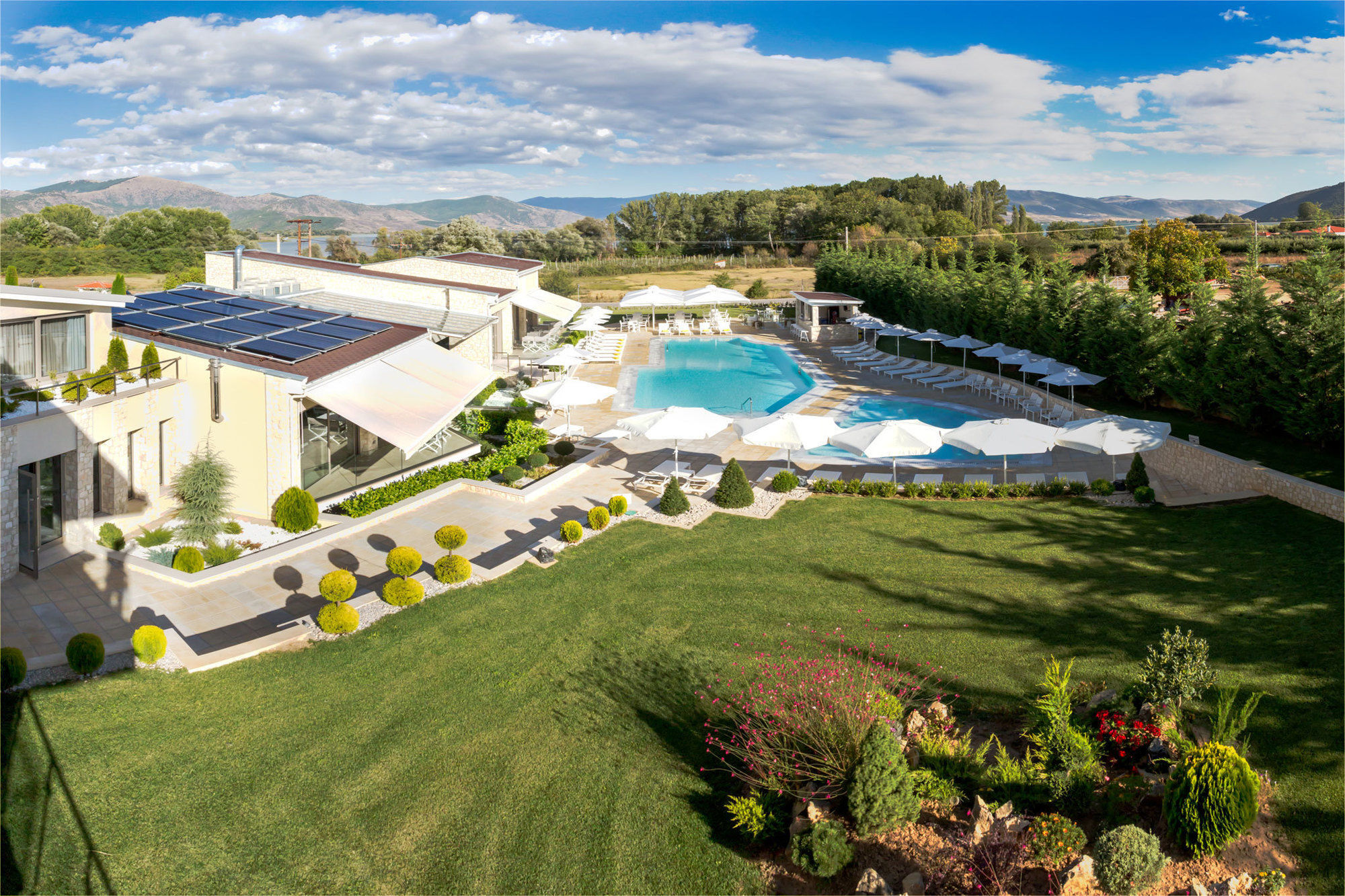 Calma Hotel&Spa Kasztoriá Kültér fotó