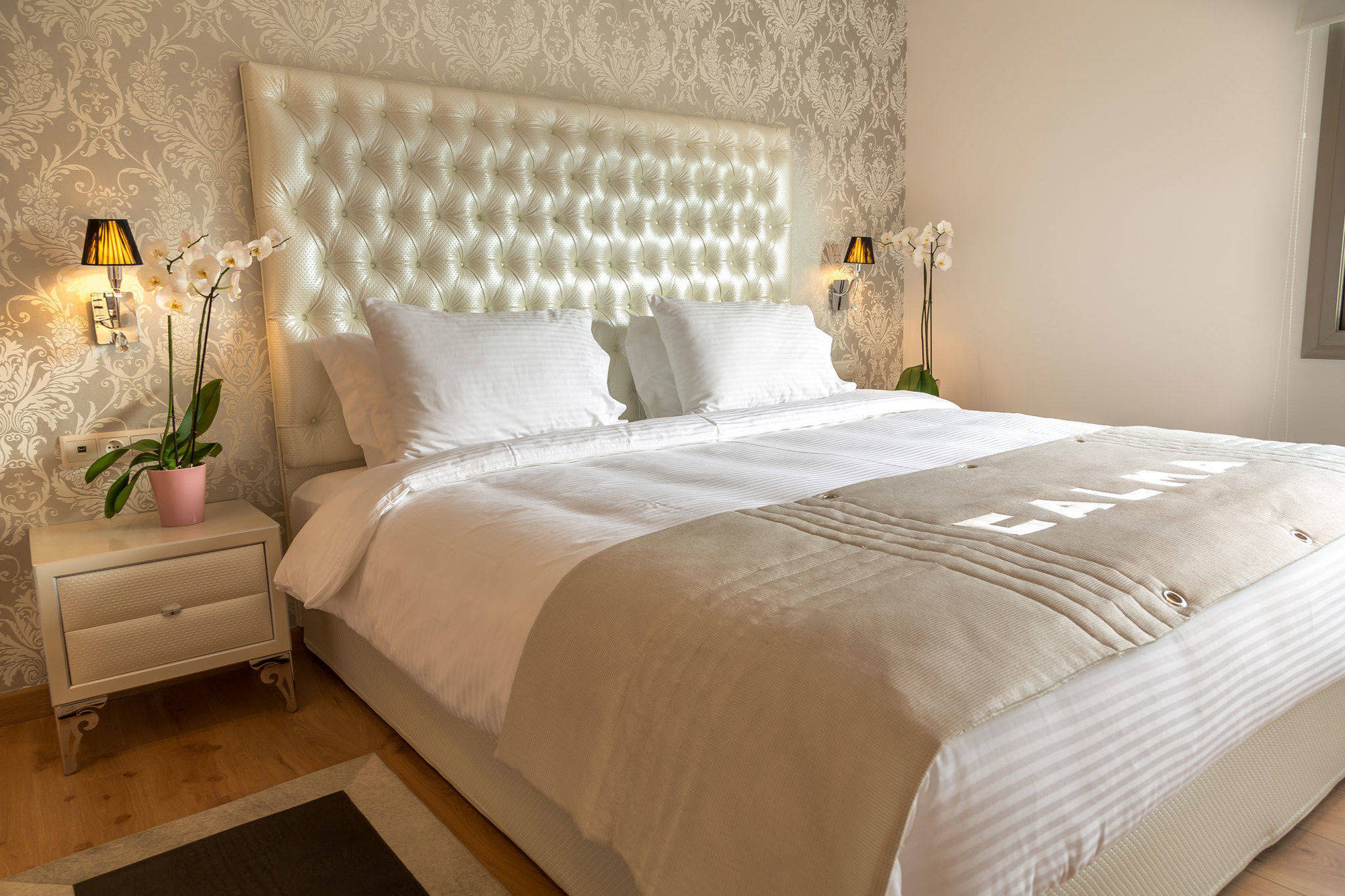 Calma Hotel&Spa Kasztoriá Kültér fotó